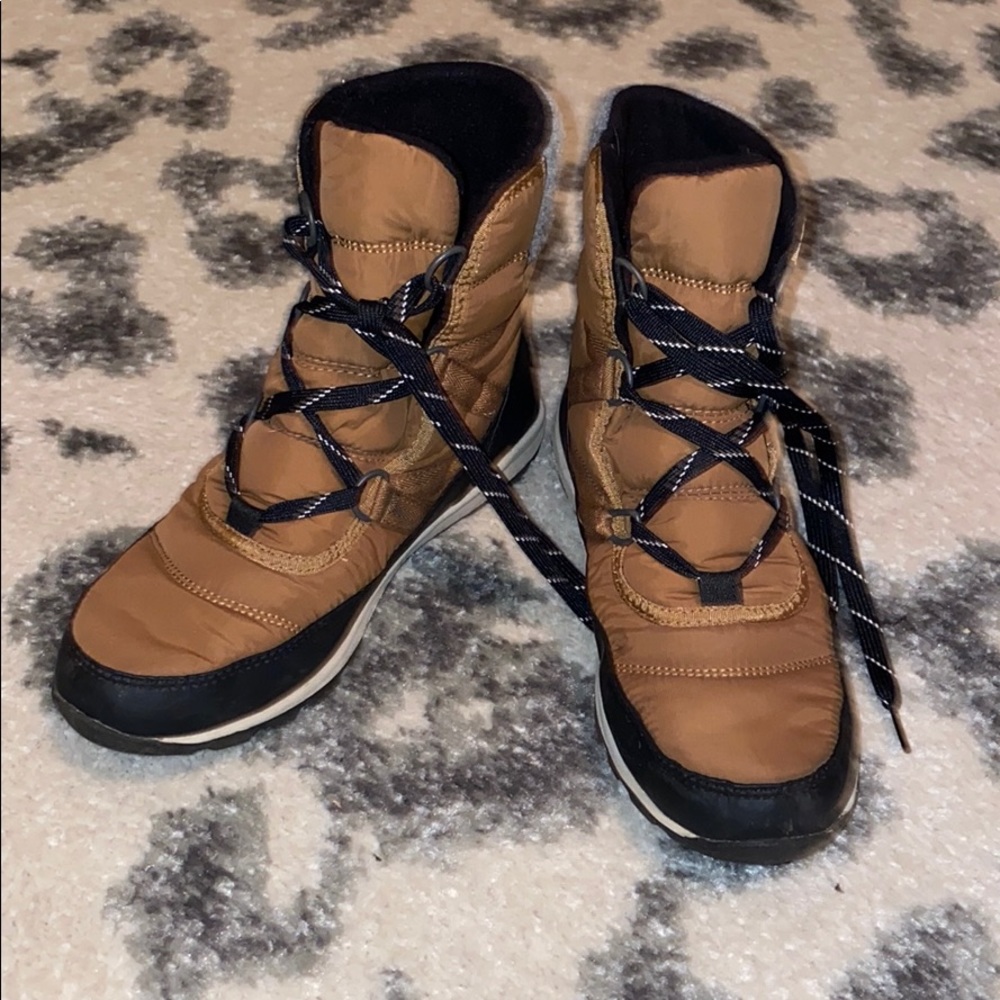 Size 7 Sorel Womens winter Boots